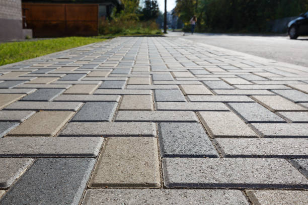 Best Decorative Driveway Pavers  in Clifton, IL